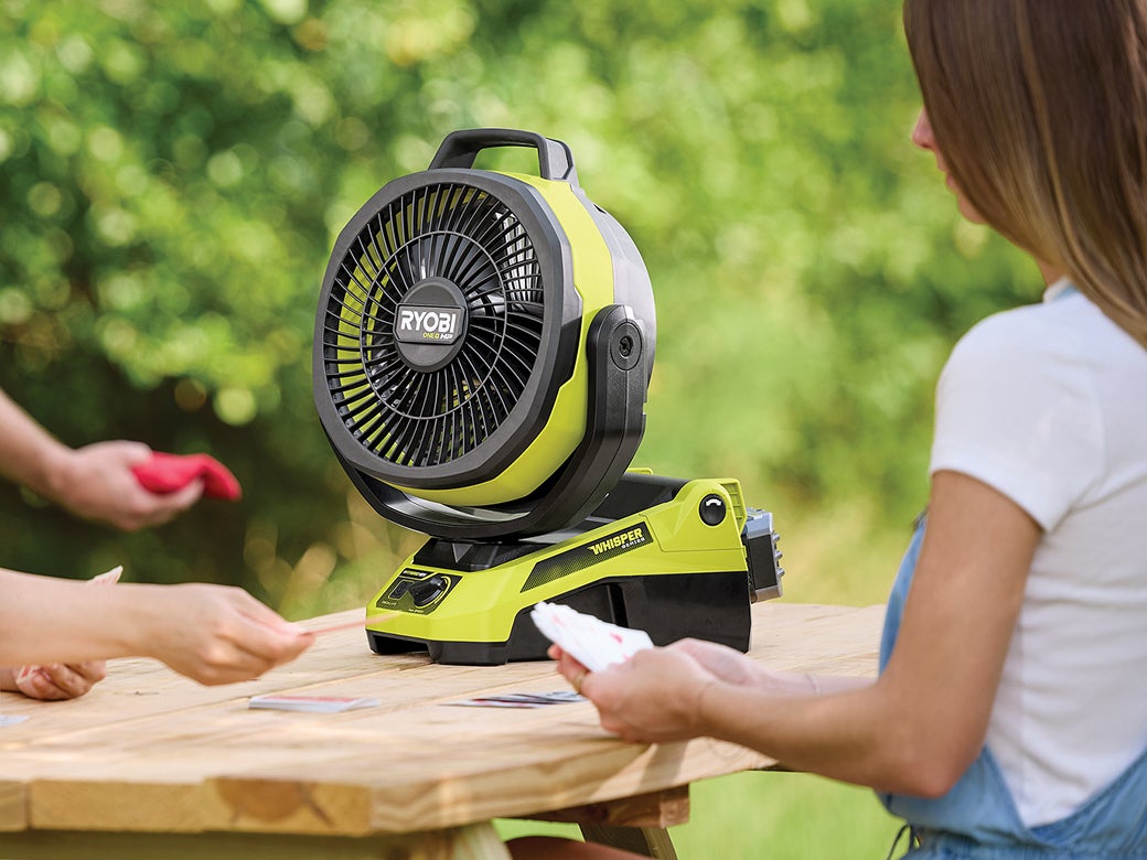 RYOBI 18伏特ONE+ HP無碳刷混合式9吋轉動風扇